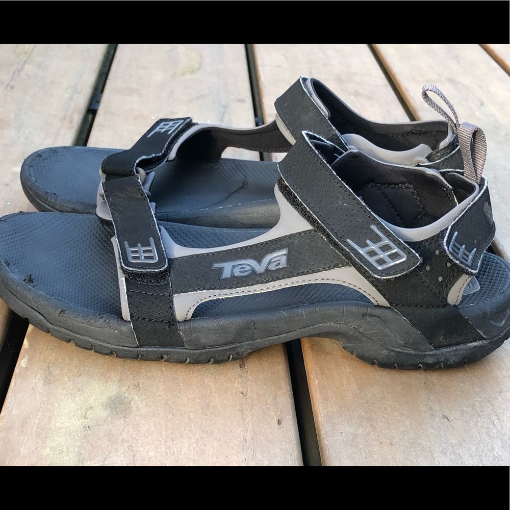 Teva Minam Men’s Black Sport Sandals Size 10